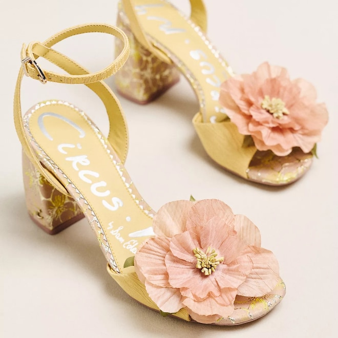 Shop Shoe Trends 2026_1200x1200.jpg